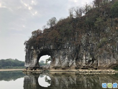 外面大风的句子说说带图片 风太大的心情短语发朋友圈11