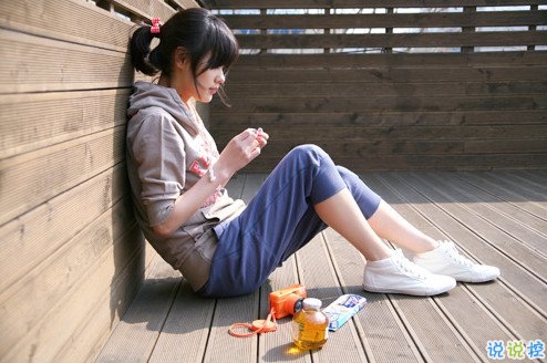 抖音朋友圈可爱说说大全带图片 搞怪女生说说超级独特精辟9