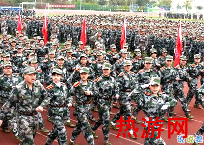 烈日下的军训说说 新生军训个性说说心情短语1