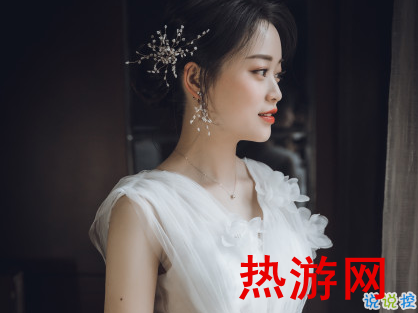 朋友结婚的朋友圈文案 参加婚礼伴娘的心情说说1